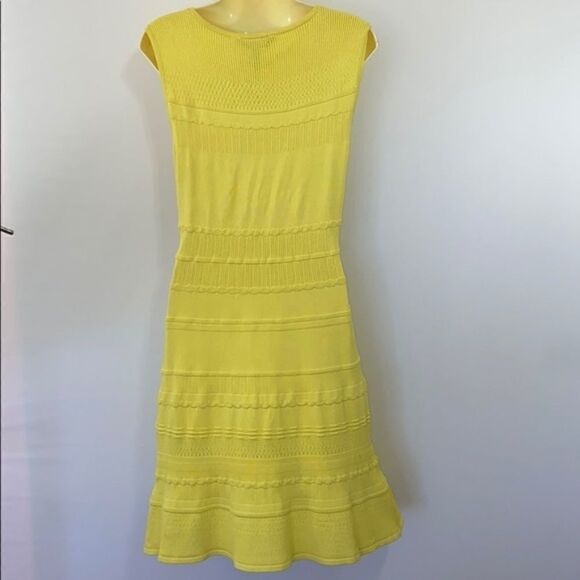 BCBG DRESS "WILMA" LEMON YELLOW BANDED KNIT NEW WITH TAG! SZ SM 4-6 - Picture 7 of 9
